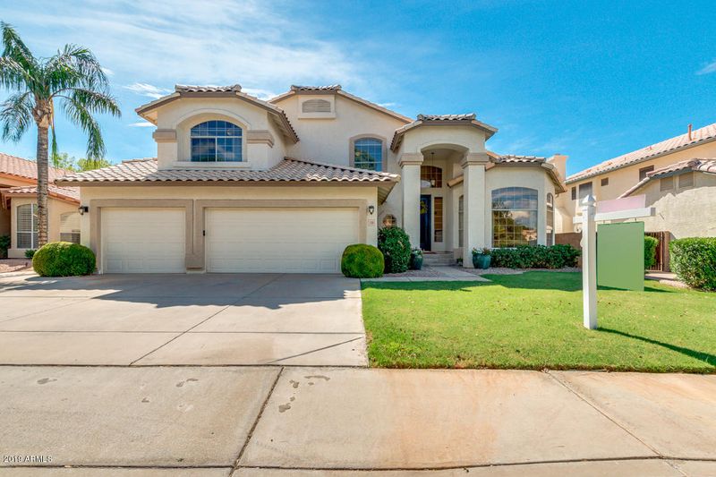 258 S Cobblestone Dr, Gilbert, AZ 85296
