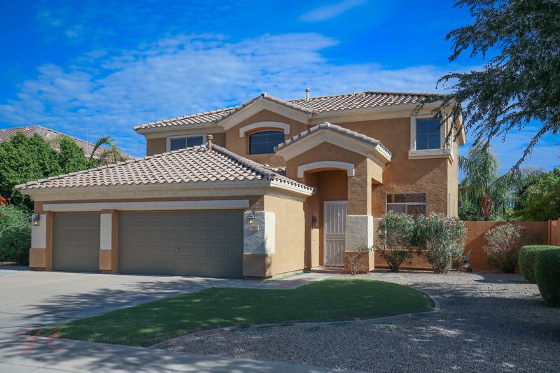 258 W Desert Ave, Gilbert, AZ 85233