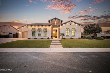 2580 Vallejo Dr, Gilbert, AZ 85298