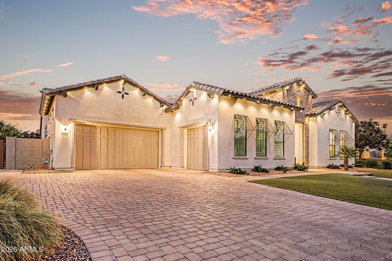 2580 E Vallejo Dr, Gilbert, AZ 85298