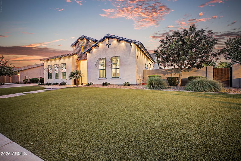 2580 E Vallejo Dr, Gilbert, AZ 85298