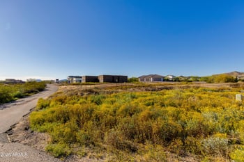 25803 8th Ave, Phoenix, AZ 85085