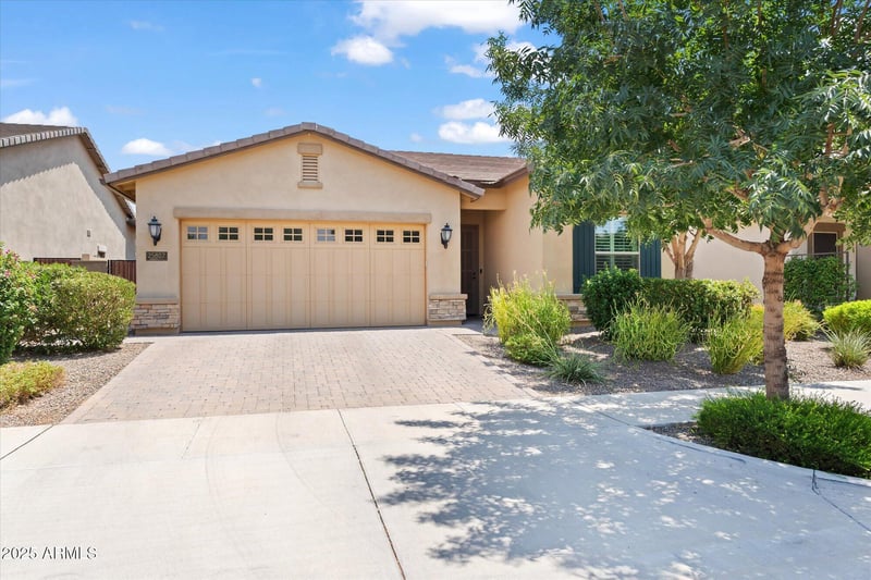 25807 19th Glen, Phoenix, AZ 85085