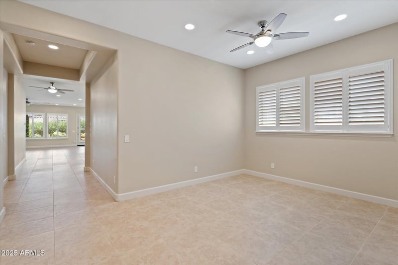 25807 19th Glen, Phoenix, AZ 85085