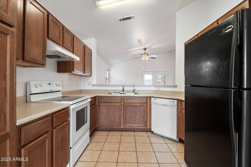 25807 St Charles Ct, Buckeye, AZ 85326