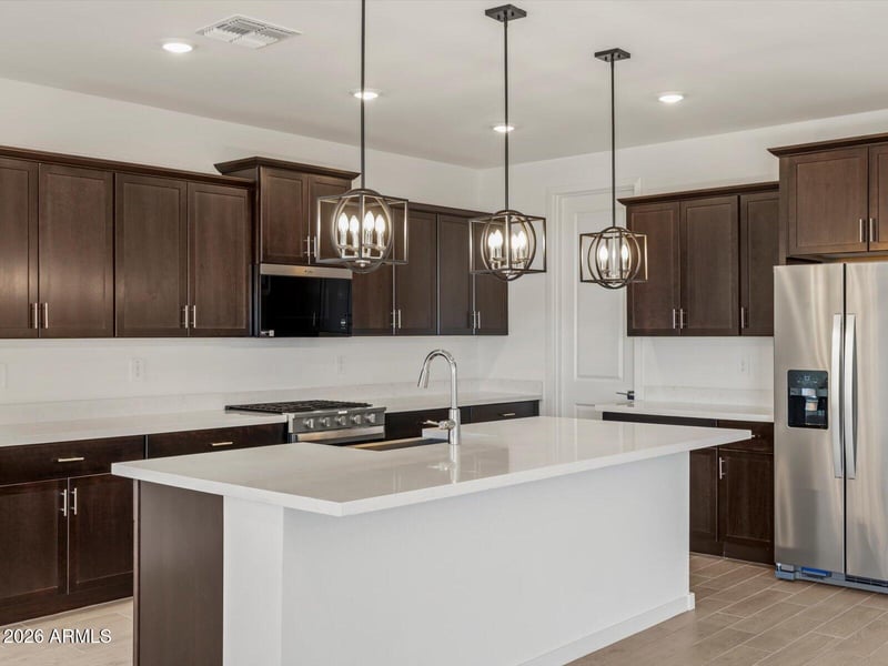 2581 E Vintage Dr, San Tan Valley, AZ 85143