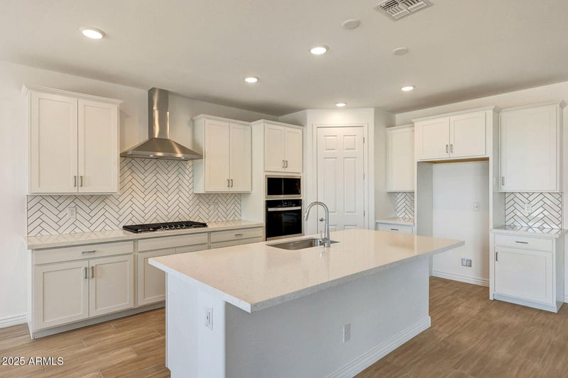 25817 147th Dr, Surprise, AZ 85387