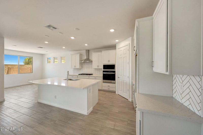 25817 147th Dr, Surprise, AZ 85387