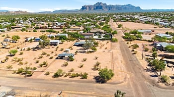 2582 W Smoketree St, Apache Junction, AZ 85120