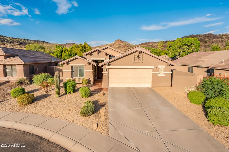 25821 N 41st Dr, Phoenix, AZ 85083