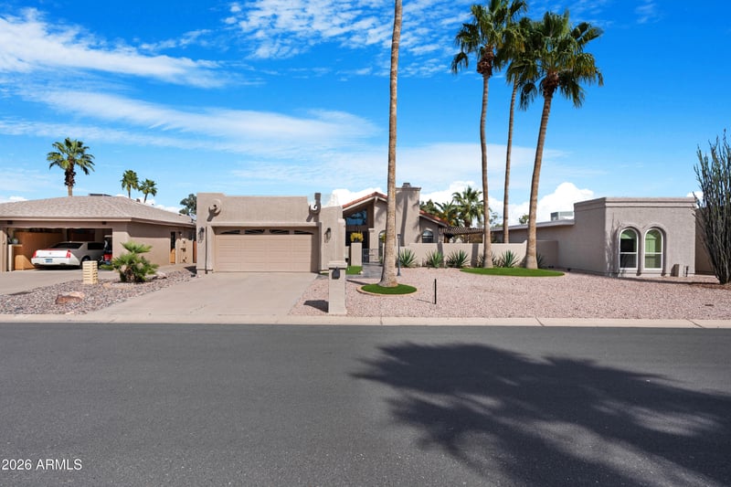 25821 Hollygreen Dr, Sun Lakes, AZ 85248