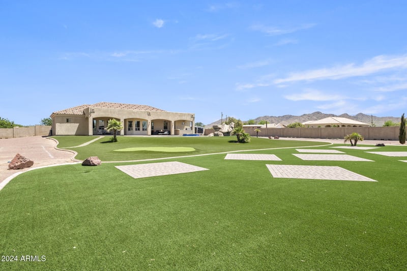 25824 194th St, Queen Creek, AZ 85142
