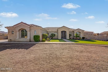 25824 194th St, Queen Creek, AZ 85142
