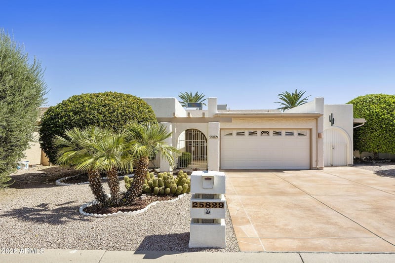 25829 S Howard Dr, Sun Lakes, AZ 85248