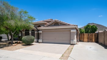 25841 66th Dr, Phoenix, AZ 85083