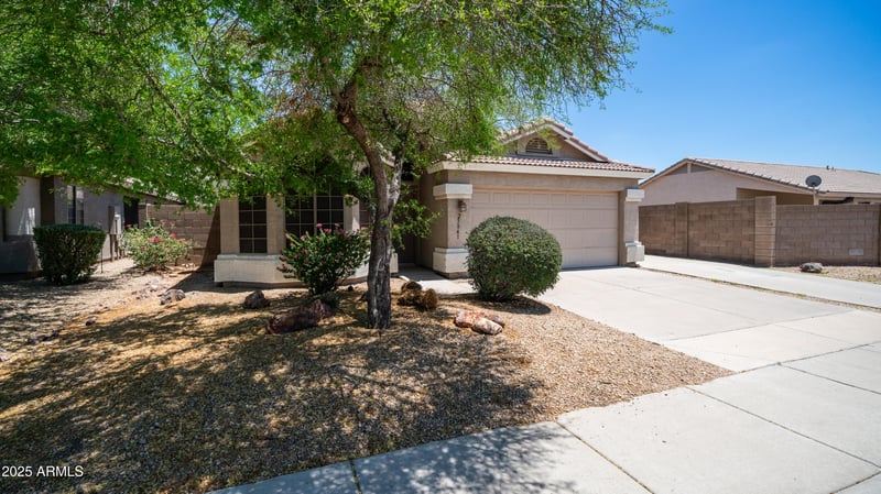 25841 66th Dr, Phoenix, AZ 85083