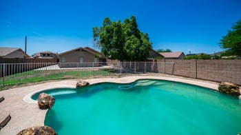 25841 66th Dr, Phoenix, AZ 85083