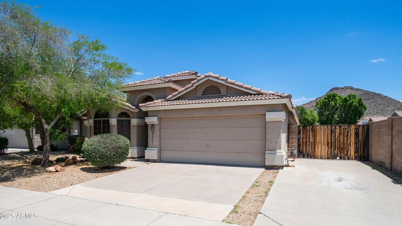 25841 N 66th Dr, Phoenix, AZ 85083