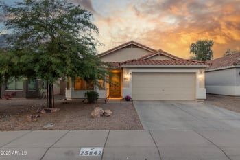 25842 Victory St, Buckeye, AZ 85326