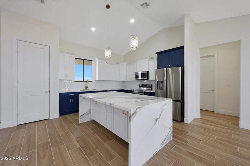 25846 Denver Hill Dr, Wittmann, AZ 85361