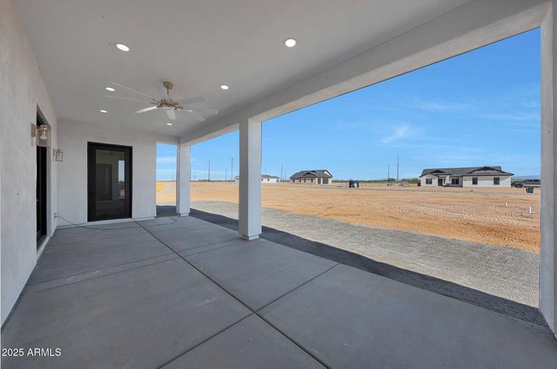 25846 Denver Hill Dr, Wittmann, AZ 85361