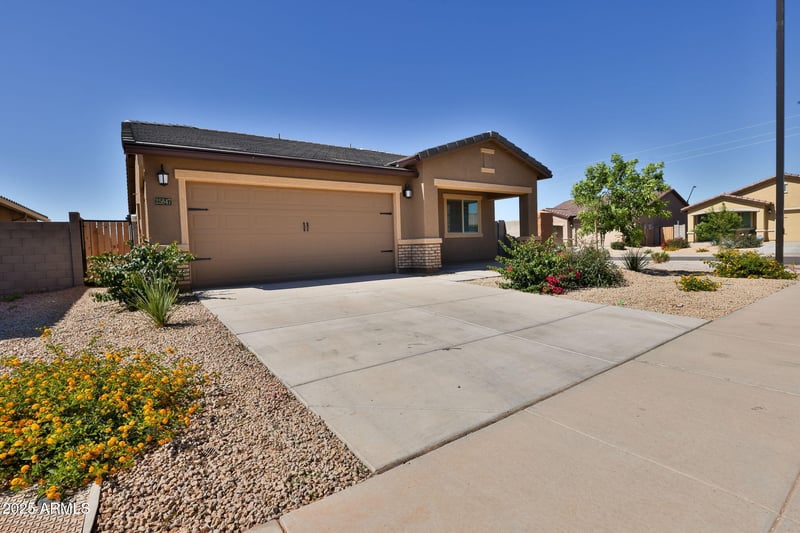 25847 Winston Dr, Buckeye, AZ 85326