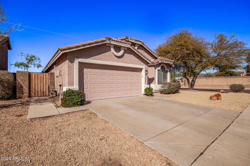 25848 N 66th Dr, Phoenix, AZ 85083