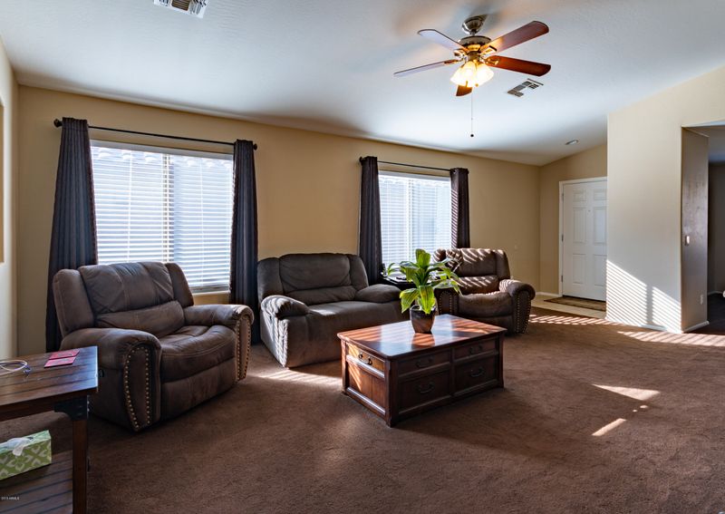 25849 W Kendall St, Buckeye, AZ 85326