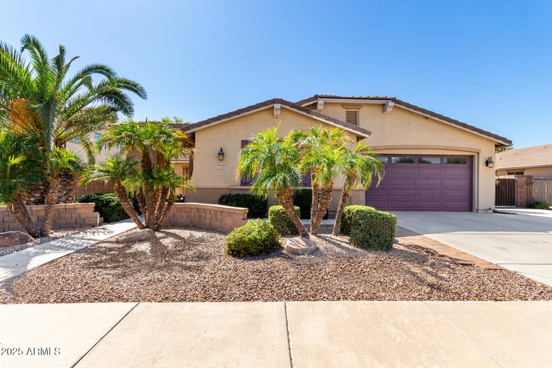 2585 Carob Dr, Gilbert, AZ 85298