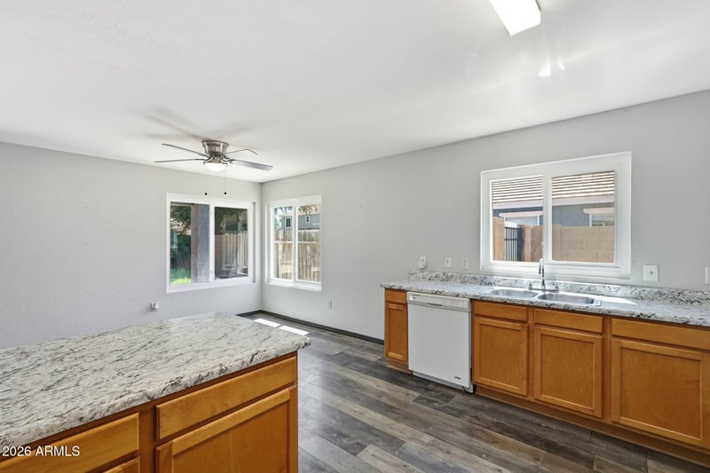 2585 Harrison Ct, Gilbert, AZ 85295