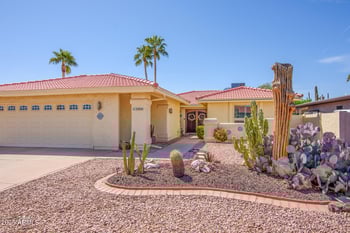 25850 Foxglenn Dr, Sun Lakes, AZ 85248