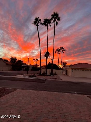 25850 Foxglenn Dr, Sun Lakes, AZ 85248