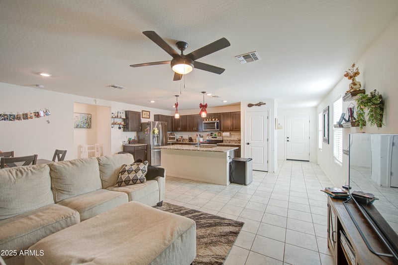 25854 Valley View Dr, Buckeye, AZ 85326