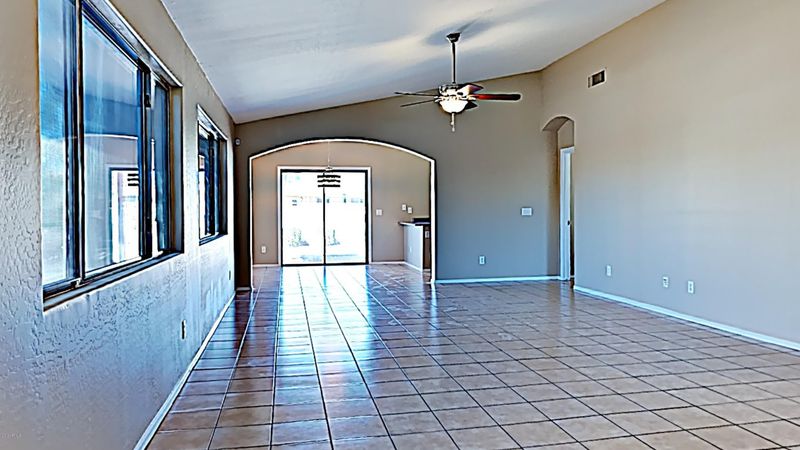25854 W St Charles Ct, Buckeye, AZ 85326