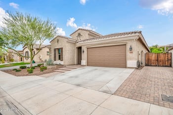 25857 104th Dr, Peoria, AZ 85383