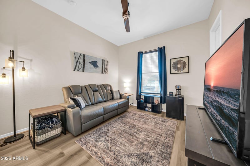 25857 104th Dr, Peoria, AZ 85383
