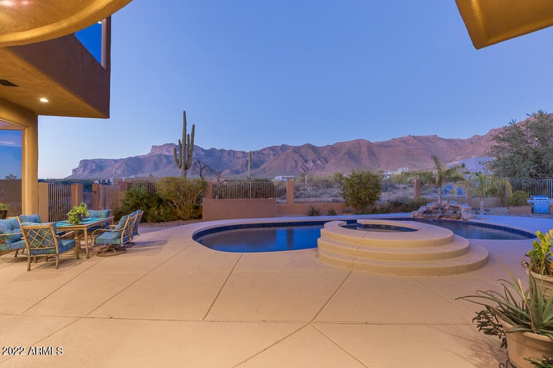 2587 S Edgemore Rd, Gold Canyon, AZ 85118