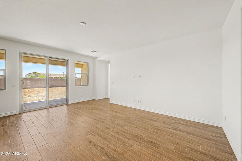 25870 N 148th Dr, Surprise, AZ 85387