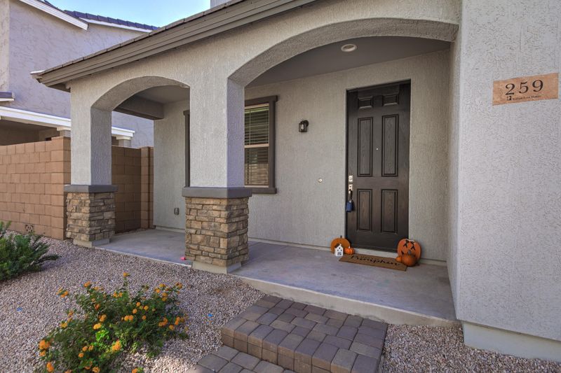 259 N 56th Pl, Mesa, AZ 85205