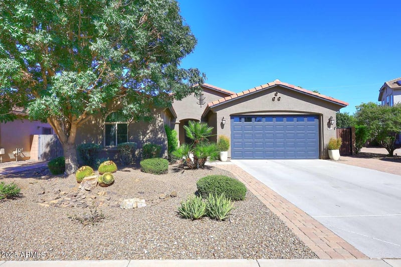 2590 Penedes Dr, Gilbert, AZ 85298