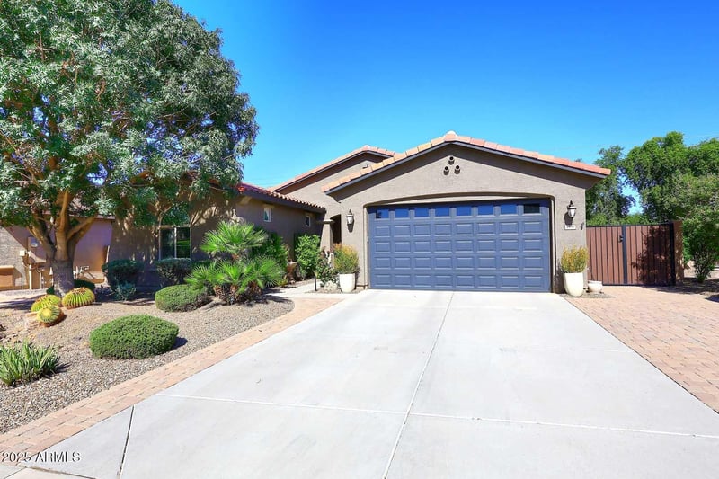 2590 Penedes Dr, Gilbert, AZ 85298