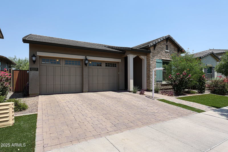 25919 19th Dr, Phoenix, AZ 85085