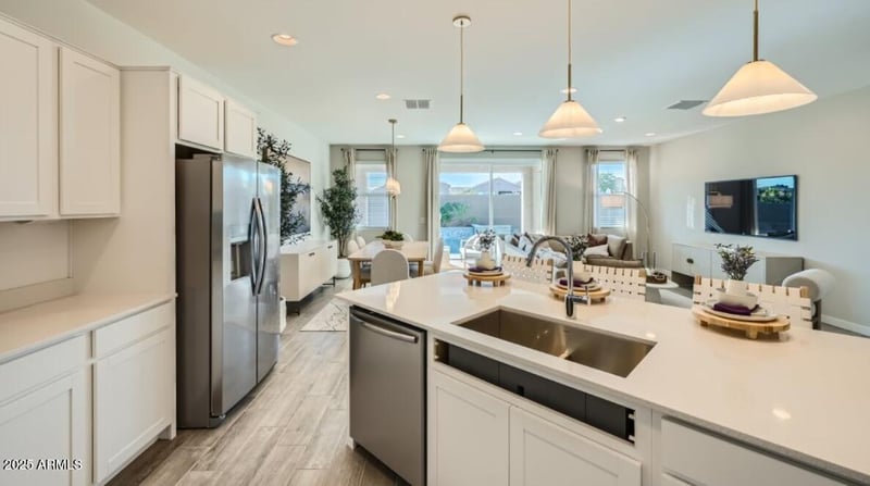 25937 N 171st Dr, Surprise, AZ 85387