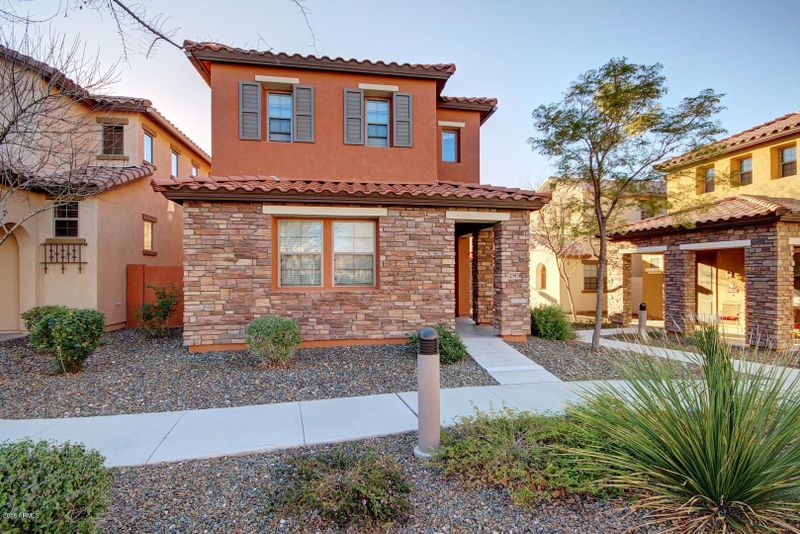 25938 N 53rd Dr, Phoenix, AZ 85083