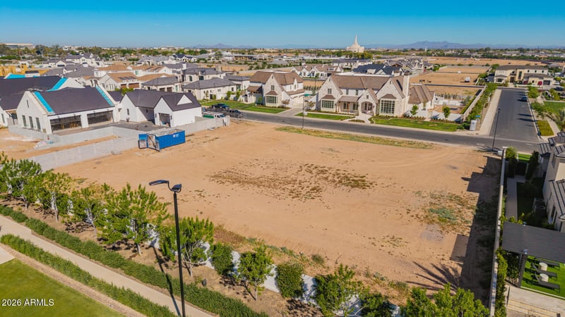 2595 Blue Sage Rd #101A, Gilbert, AZ 85297