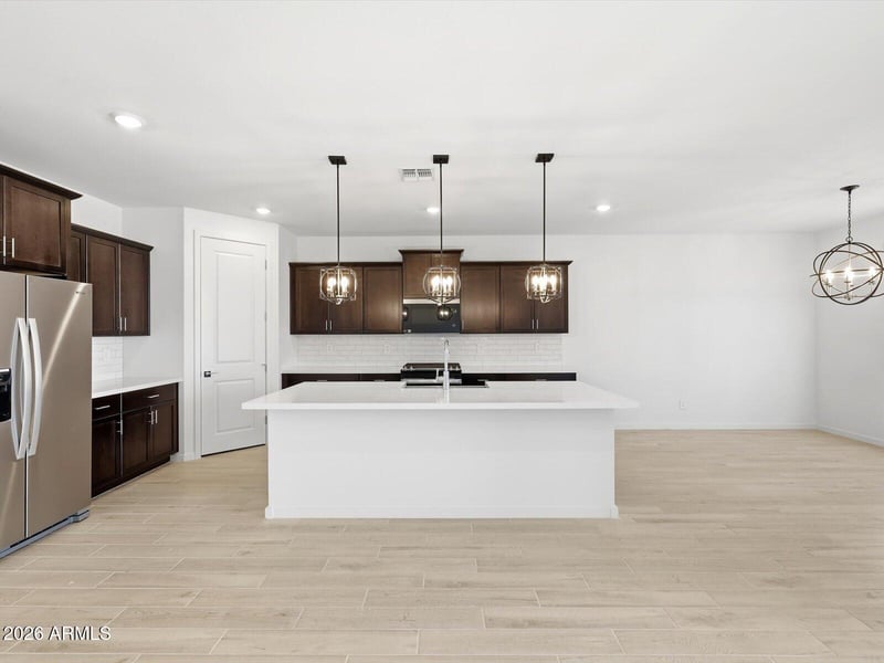 2595 Vintage Dr, San Tan Valley, AZ 85143