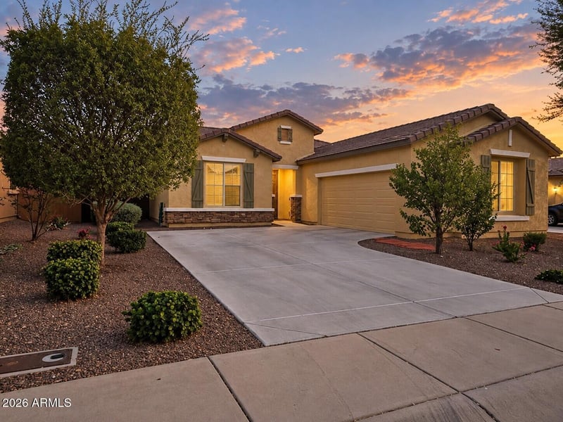 25952 W Burnett Rd, Buckeye, AZ 85396