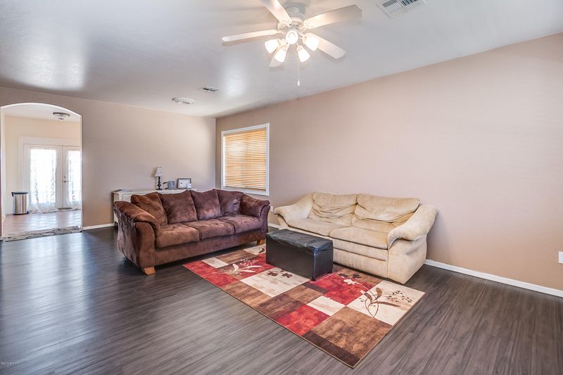 2598 E Ivanhoe Ct, Gilbert, AZ 85295