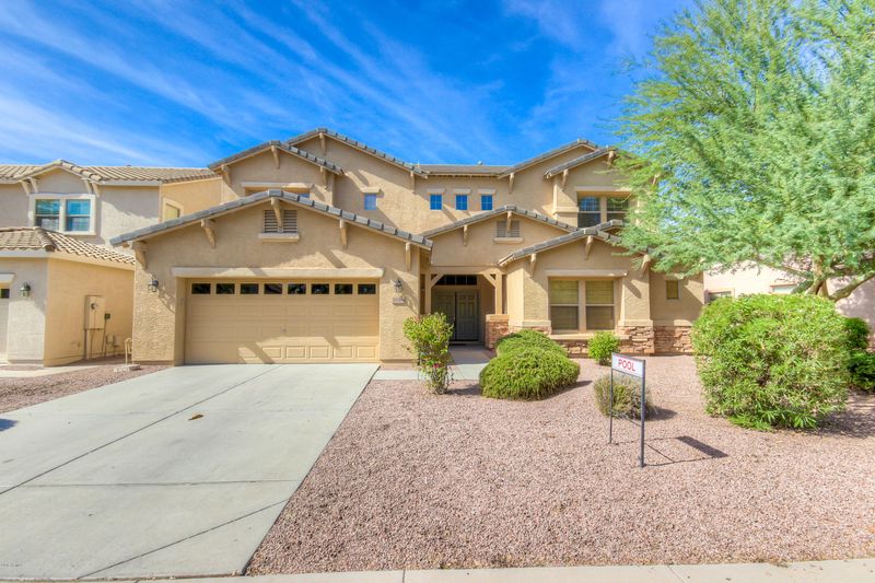 2598 S Western Skies Dr, Gilbert, AZ 85295