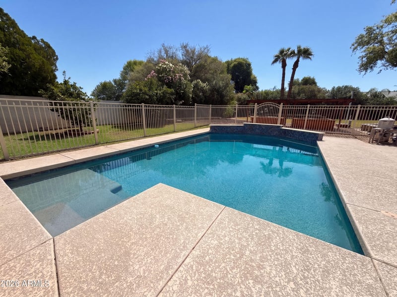 2599 E Arrowhead Trl, Gilbert, AZ 85297